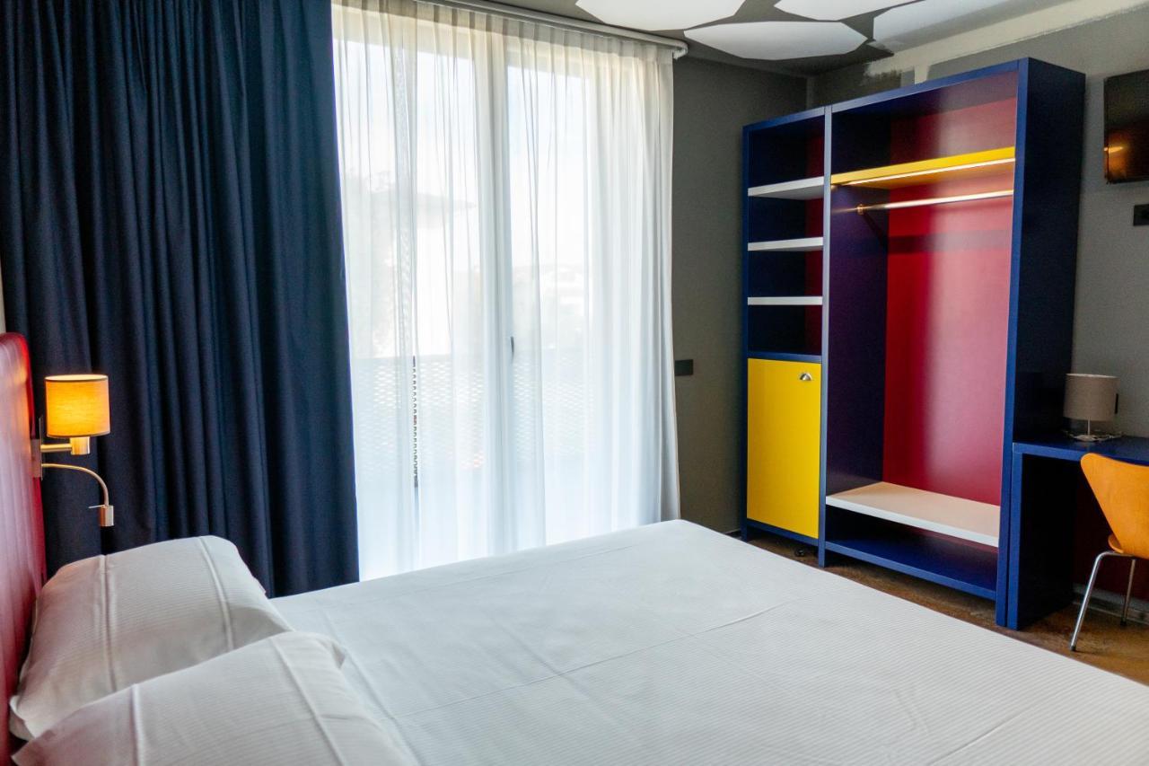 K Modern Hotel Peschiera del Garda Exterior foto