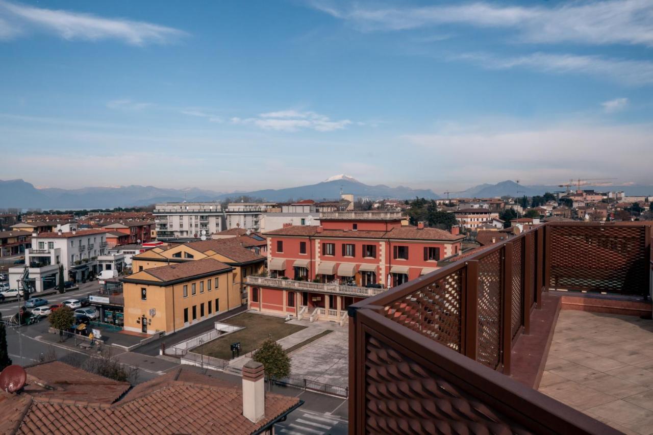 K Modern Hotel Peschiera del Garda Exterior foto